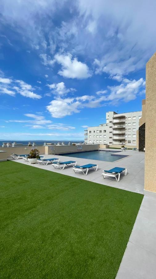 Luminoso Apartamento Frente Al Mar Con Piscina Росас Экстерьер фото